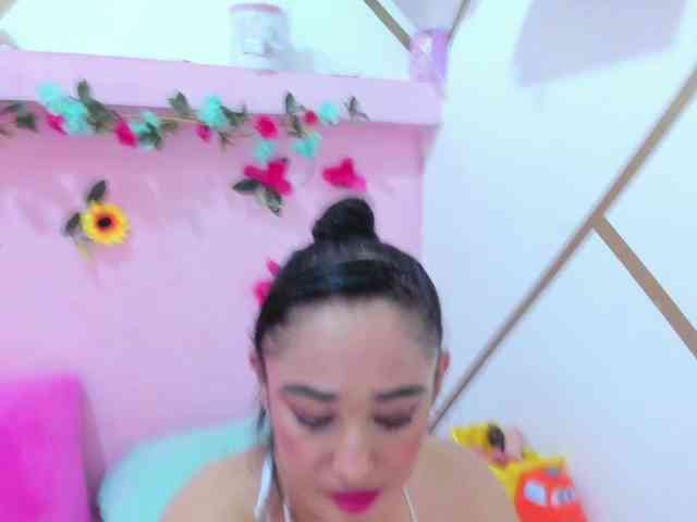 charlotte-111 webcam