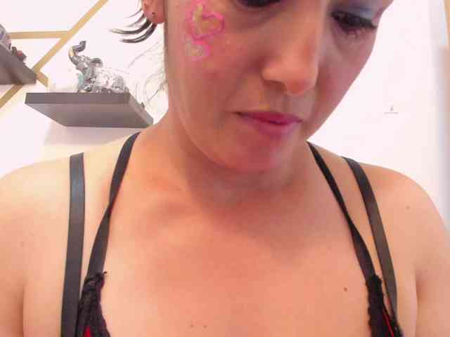 charlotte-111 webcam