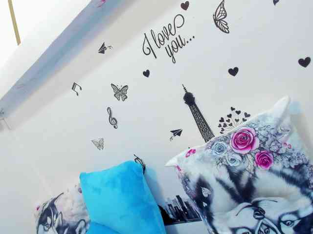 charlotte-111 webcam