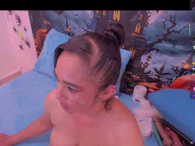 charlotte-111 webcam