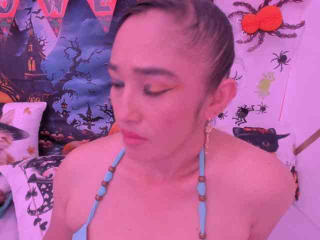 charlotte-111 webcam