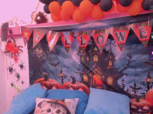 charlotte-111 webcam