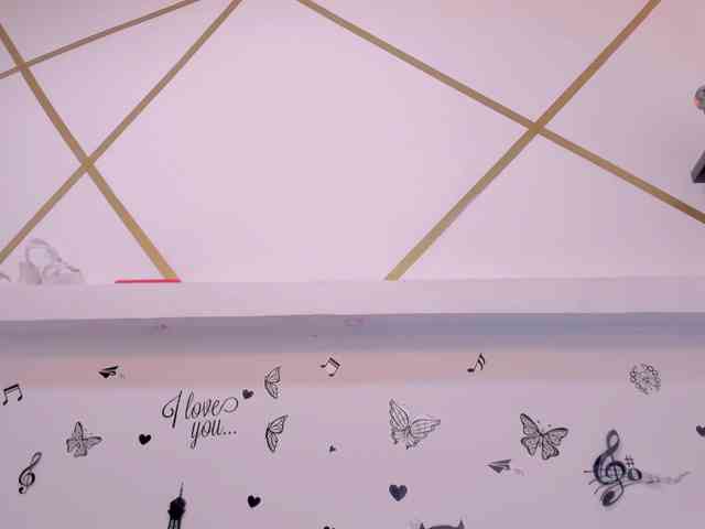 charlotte-111 webcam