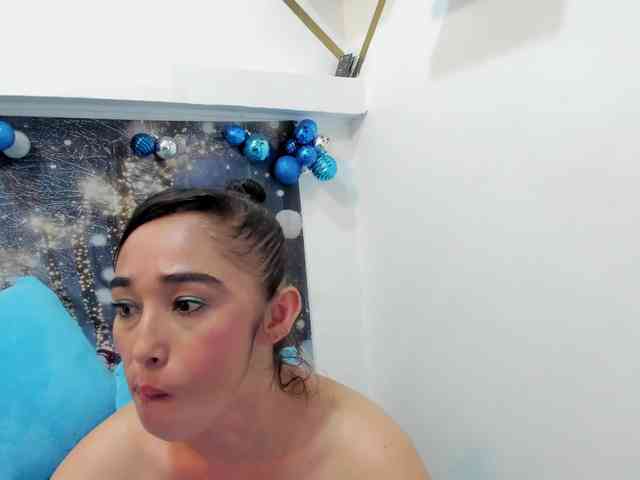 charlotte-111 webcam