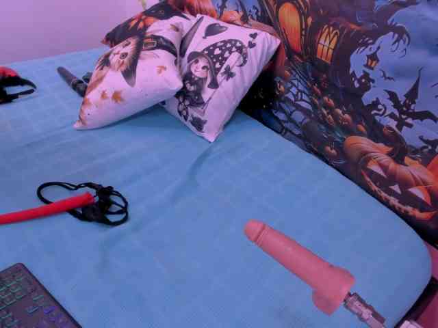 charlotte-111 webcam