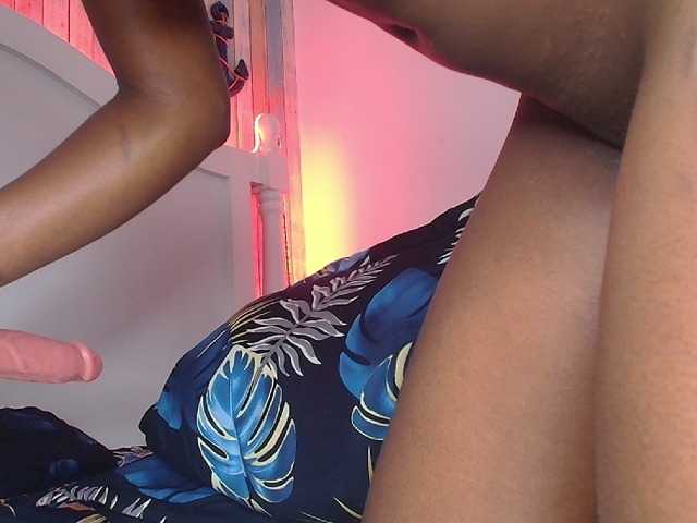  NaiaGils chat room
