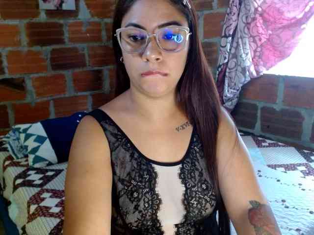 HaileyBrown69 webcam