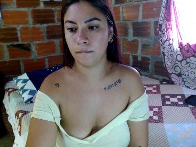 HaileyBrown69 webcam