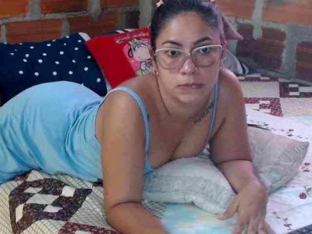 HaileyBrown69 webcam