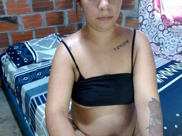 HaileyBrown69 webcam