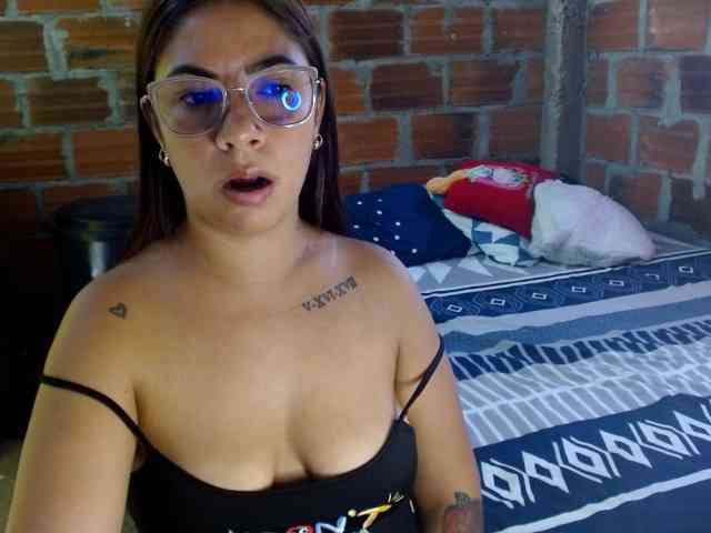 HaileyBrown69 webcam
