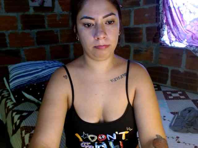 HaileyBrown69 webcam