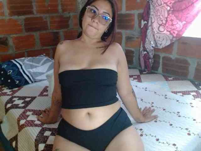 HaileyBrown69 webcam