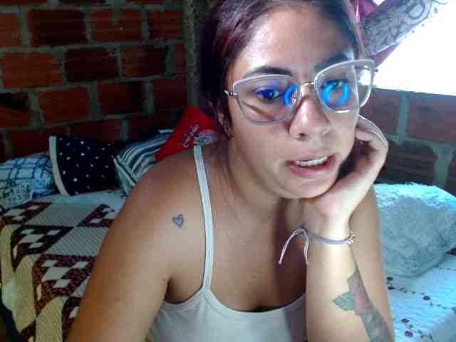 HaileyBrown69 webcam