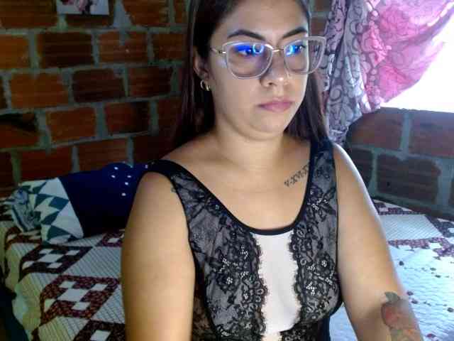 HaileyBrown69 webcam