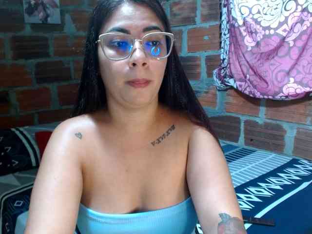 HaileyBrown69 webcam