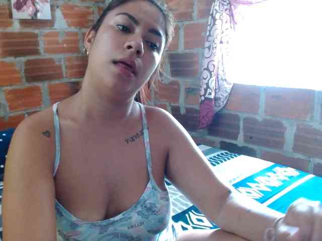HaileyBrown69 webcam