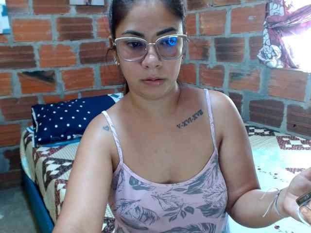 HaileyBrown69 webcam
