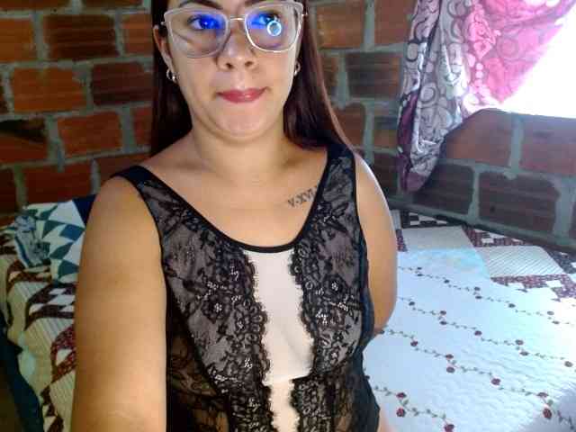 HaileyBrown69 webcam