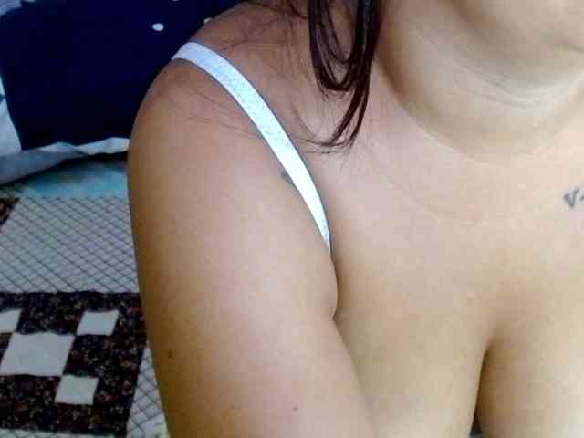 HaileyBrown69 webcam