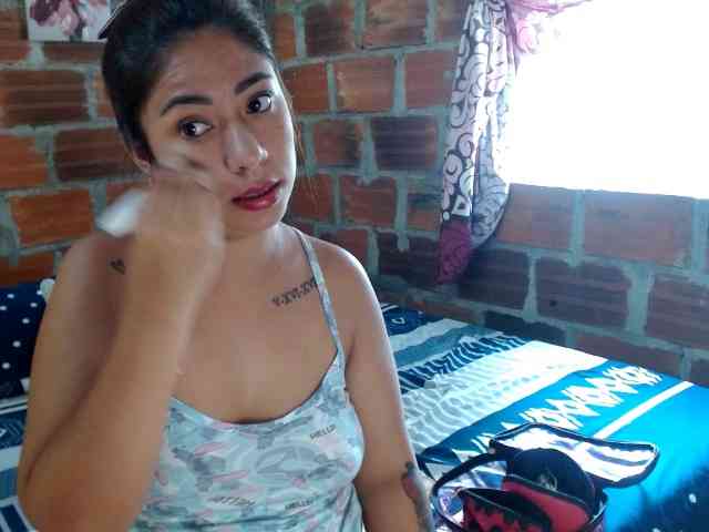 HaileyBrown69 webcam