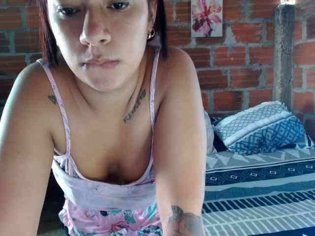 HaileyBrown69 webcam