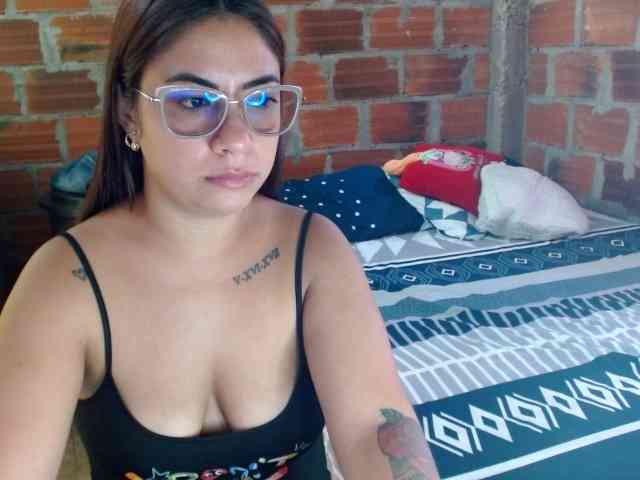 HaileyBrown69 webcam