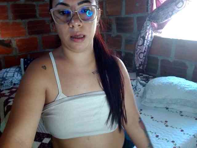HaileyBrown69 webcam