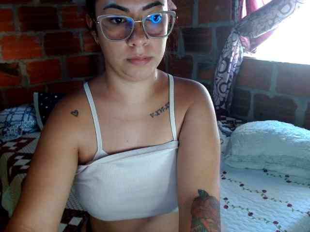 HaileyBrown69 webcam