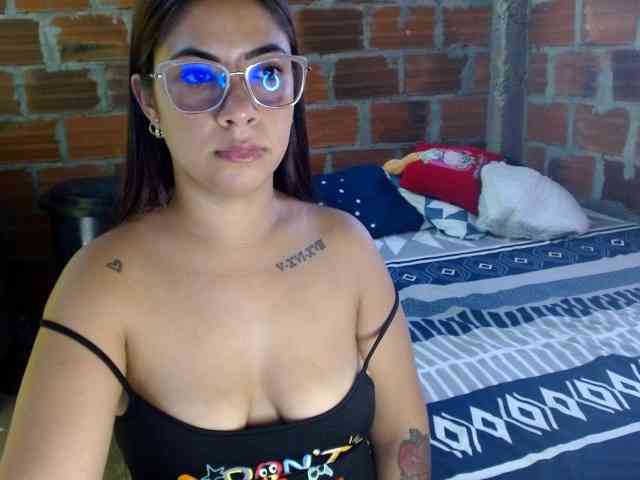 HaileyBrown69 webcam