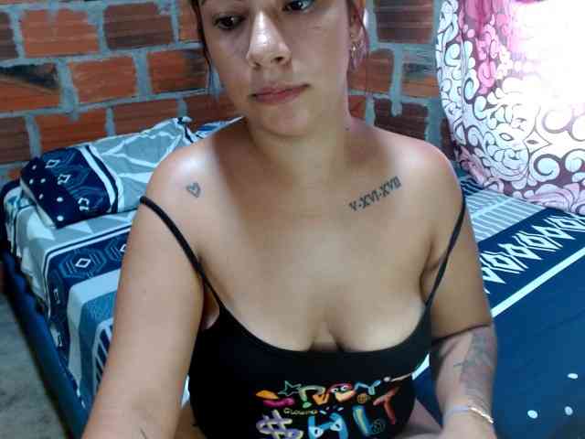 HaileyBrown69 webcam
