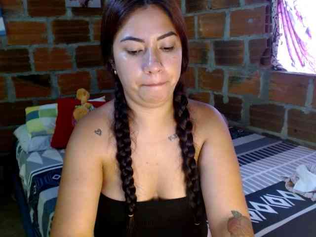 HaileyBrown69 webcam