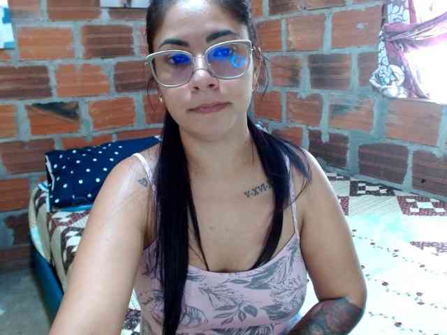 HaileyBrown69 webcam