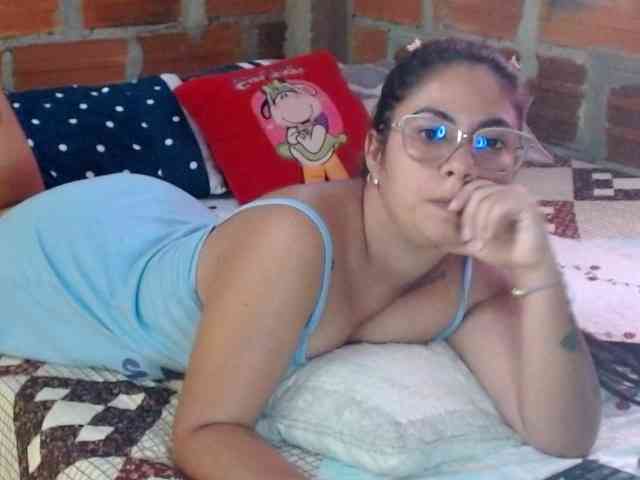 HaileyBrown69 webcam