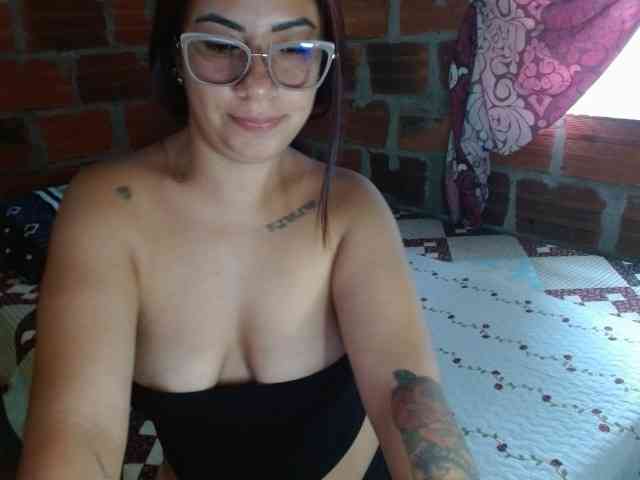 HaileyBrown69 webcam