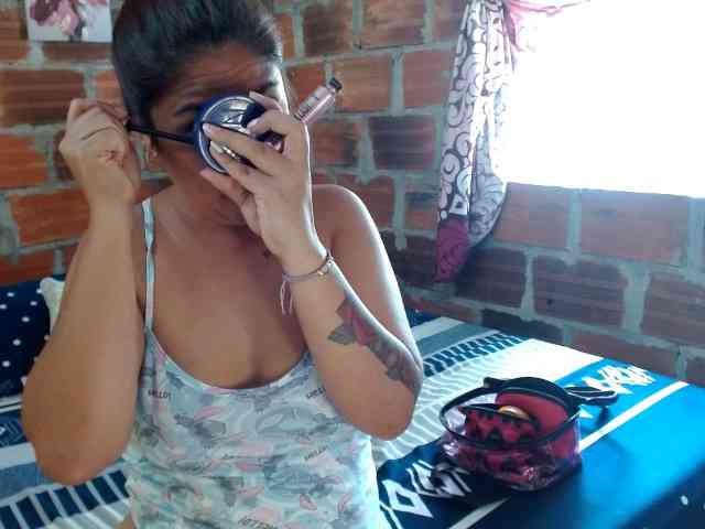 HaileyBrown69 webcam
