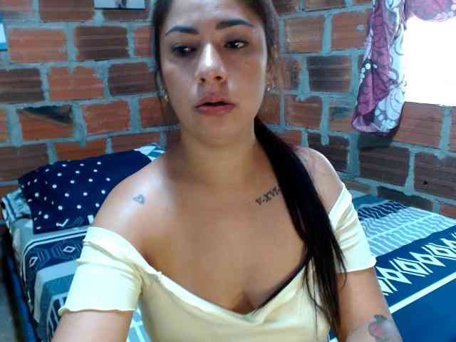 HaileyBrown69 webcam