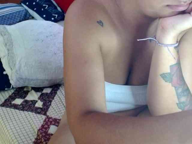 HaileyBrown69 webcam