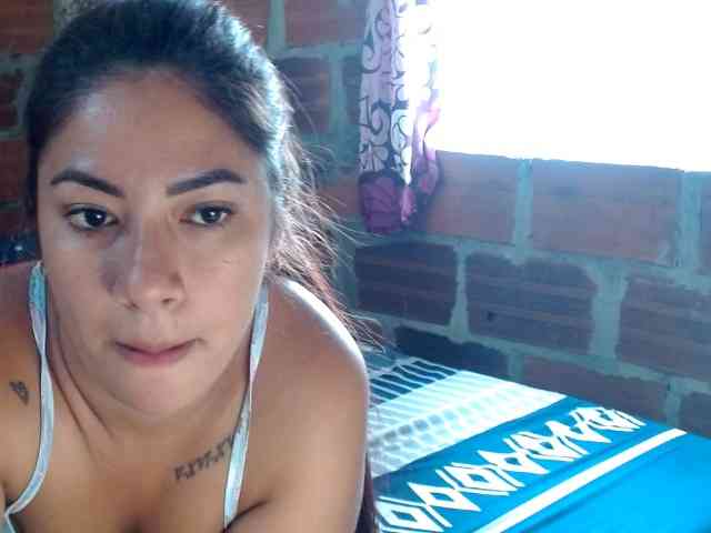 HaileyBrown69 webcam