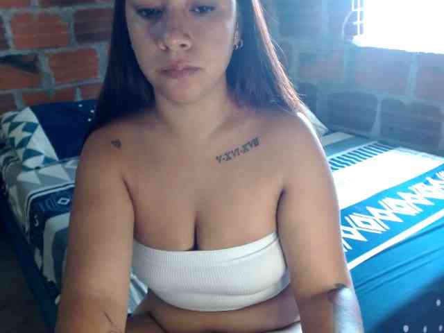 HaileyBrown69 webcam