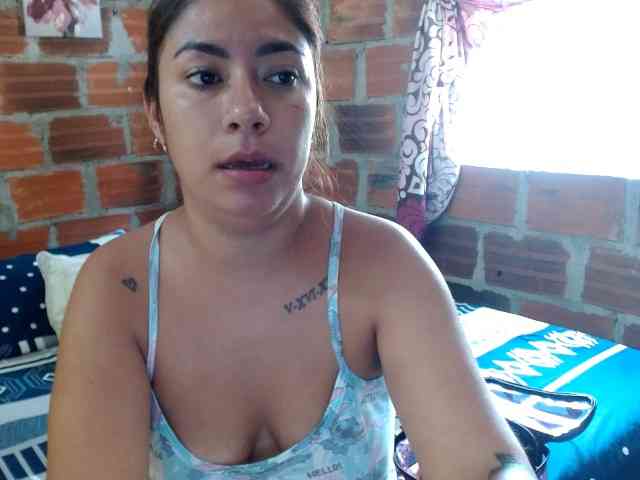 HaileyBrown69 webcam