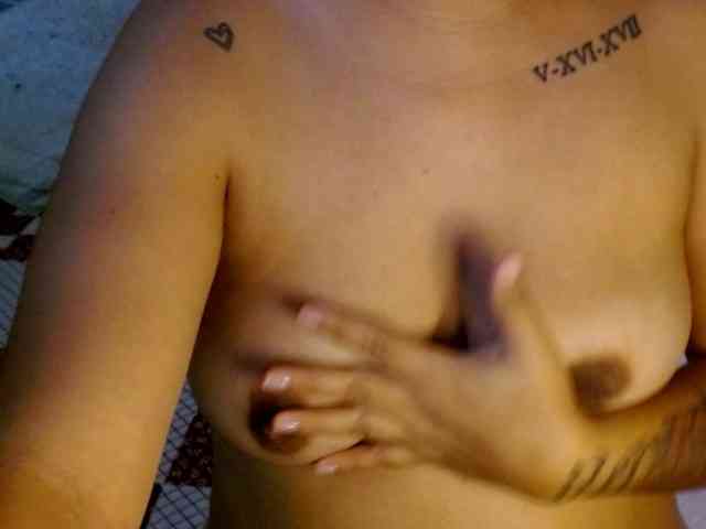 HaileyBrown69 webcam
