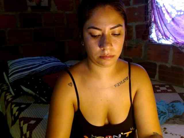 HaileyBrown69 webcam