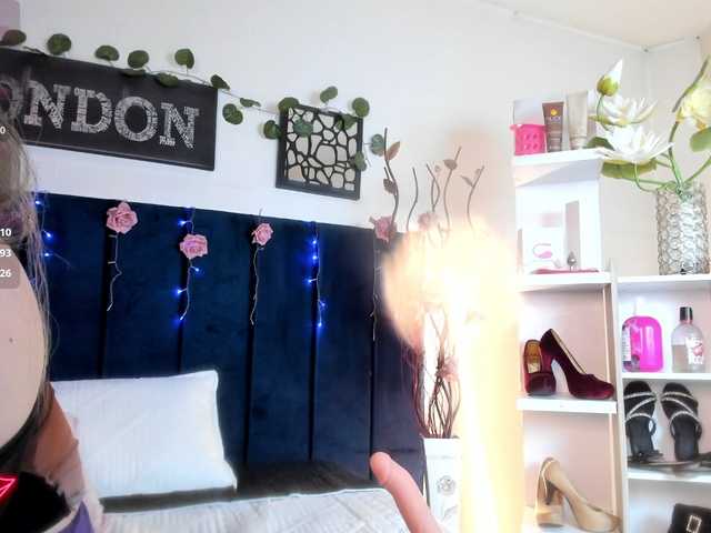 Preview of sofia-boobs--