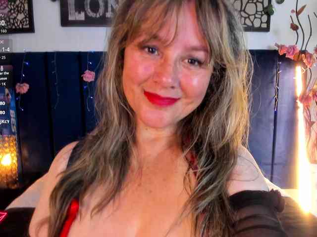 Sofia-boobs-- webcam