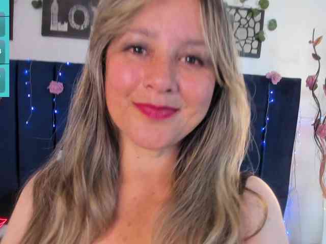 Sofia-boobs-- Sofia-boobs--