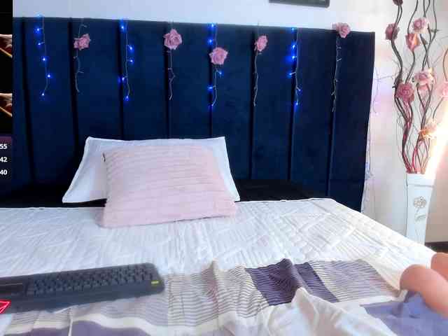 Sofia-boobs-- Sofia-boobs--