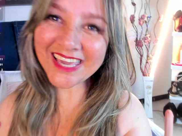 Sofia-boobs-- webcam