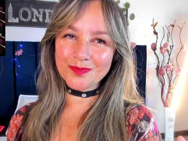 Sofia-boobs-- webcam