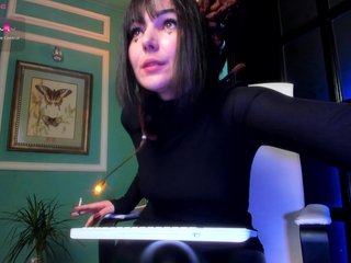 Moona-One Porn Show